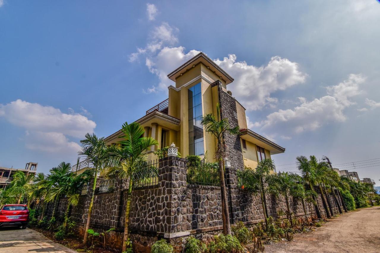 Lifeline Villas - Luxurious Taraangan 4 Mountain View Villa With Biggest Pool And Huge Open Area Лонавла Екстер'єр фото