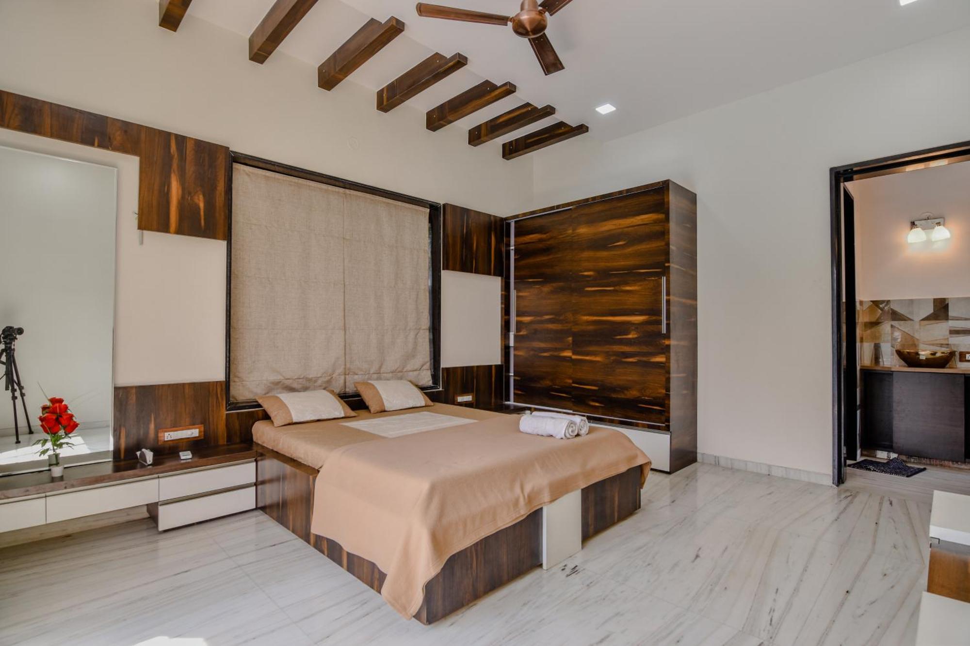 Lifeline Villas - Luxurious Taraangan 4 Mountain View Villa With Biggest Pool And Huge Open Area Лонавла Екстер'єр фото