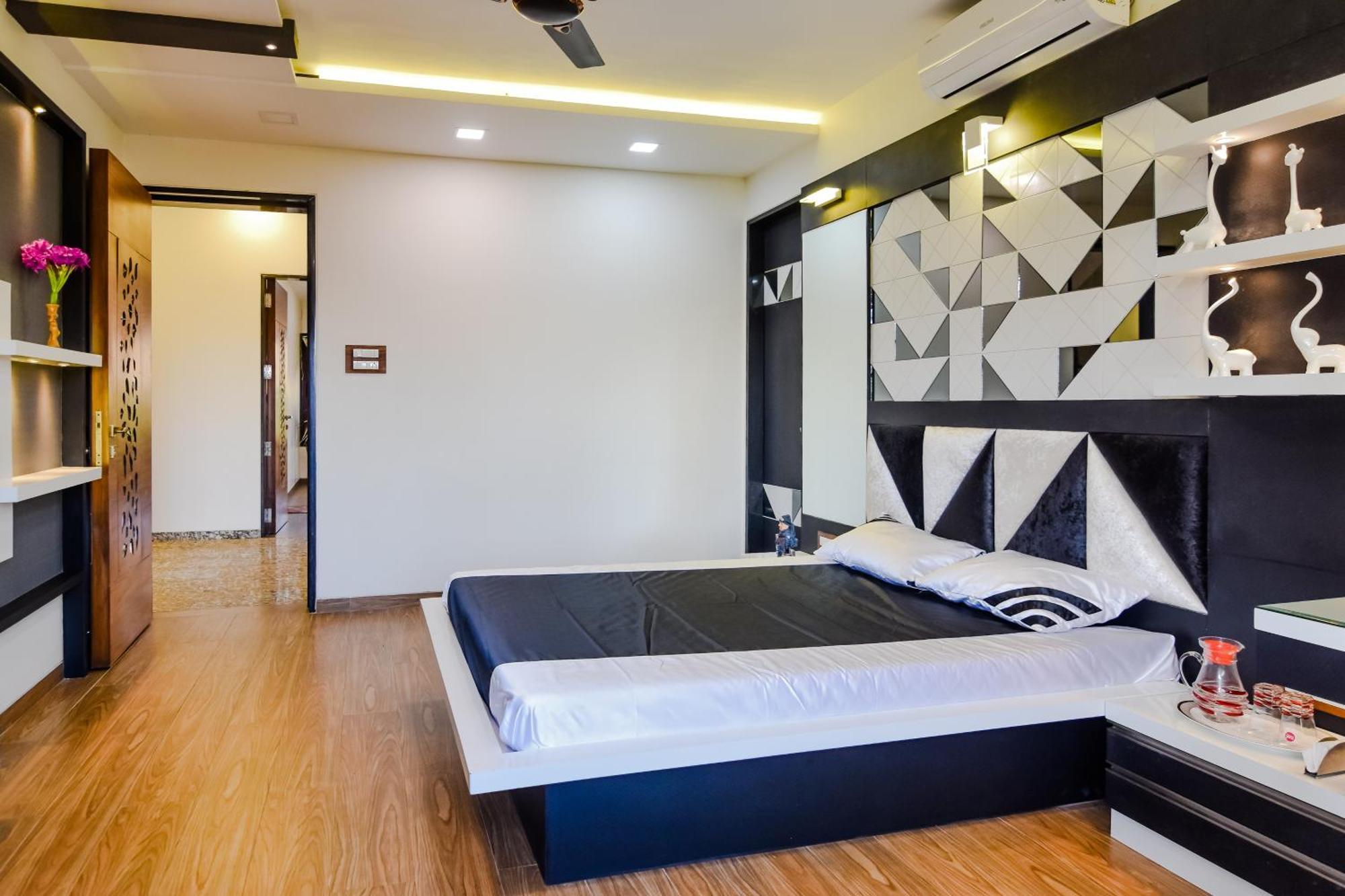Lifeline Villas - Luxurious Taraangan 4 Mountain View Villa With Biggest Pool And Huge Open Area Лонавла Екстер'єр фото